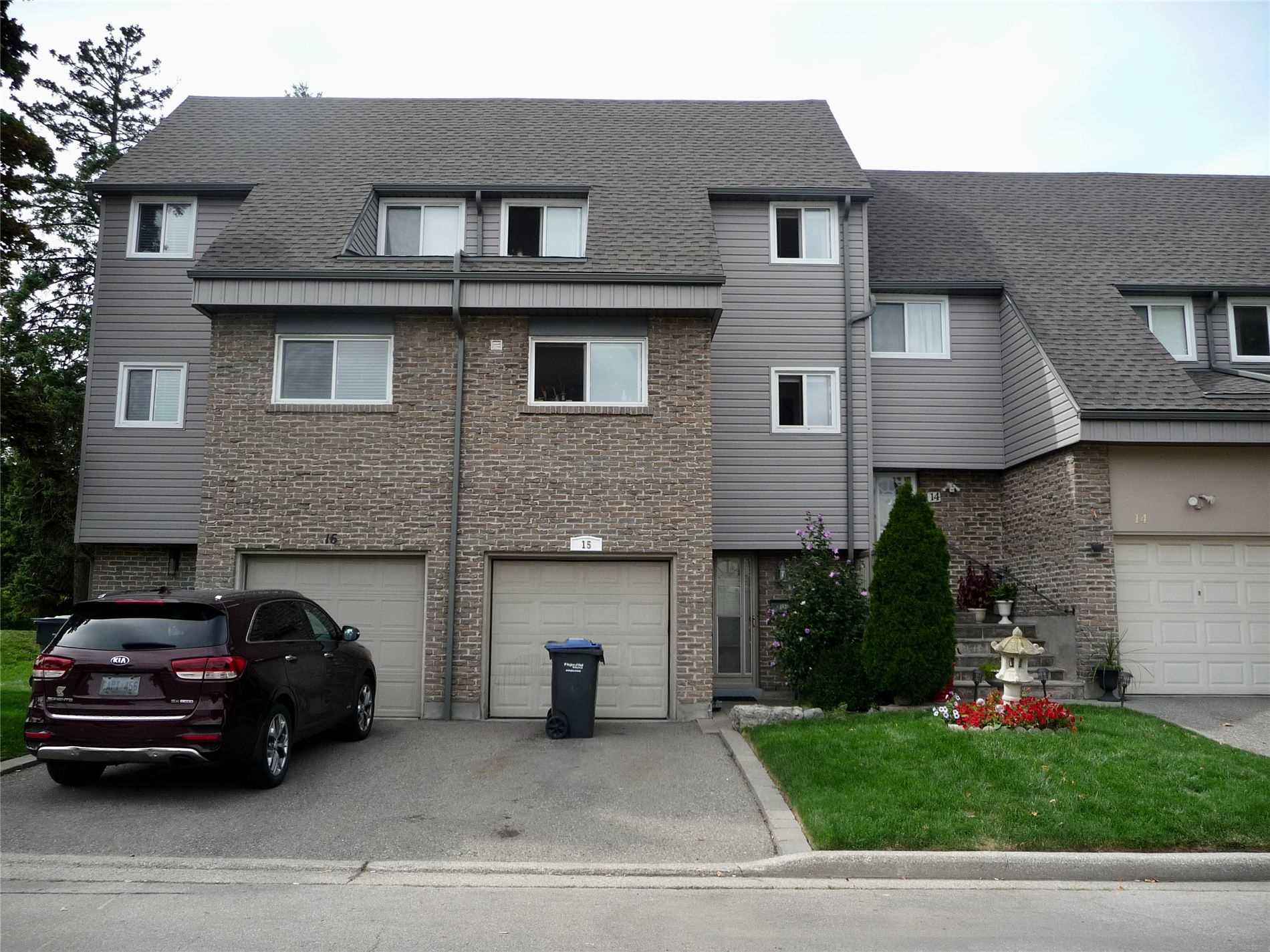 15 Tara Park Cres, Brampton Terminated, W5833433 Condos.ca