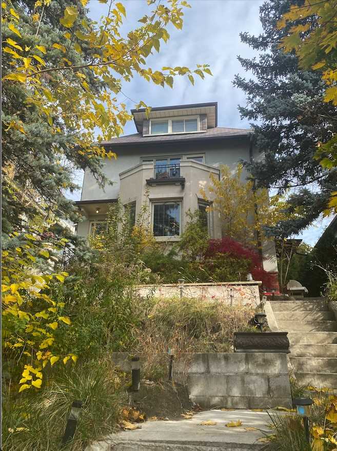 3 439 Parkside Dr, Toronto Leased, W5834370 Property.ca