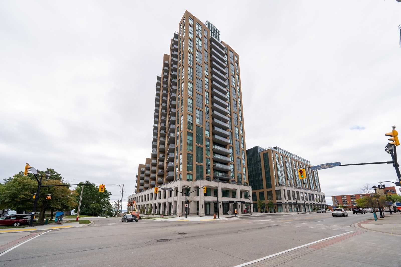 803 2060 Lakeshore Rd, Burlington Expired, W5844137 Condos.ca