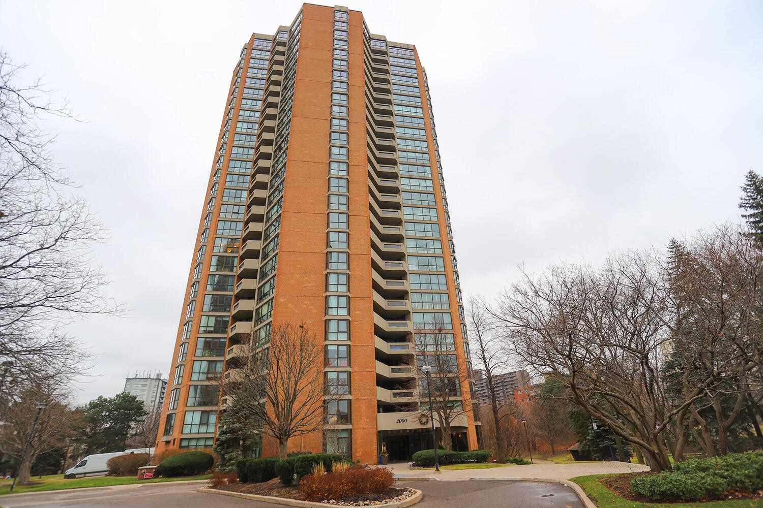 808 2000 Islington Ave, Etobicoke Sold, W5845247 Condos.ca