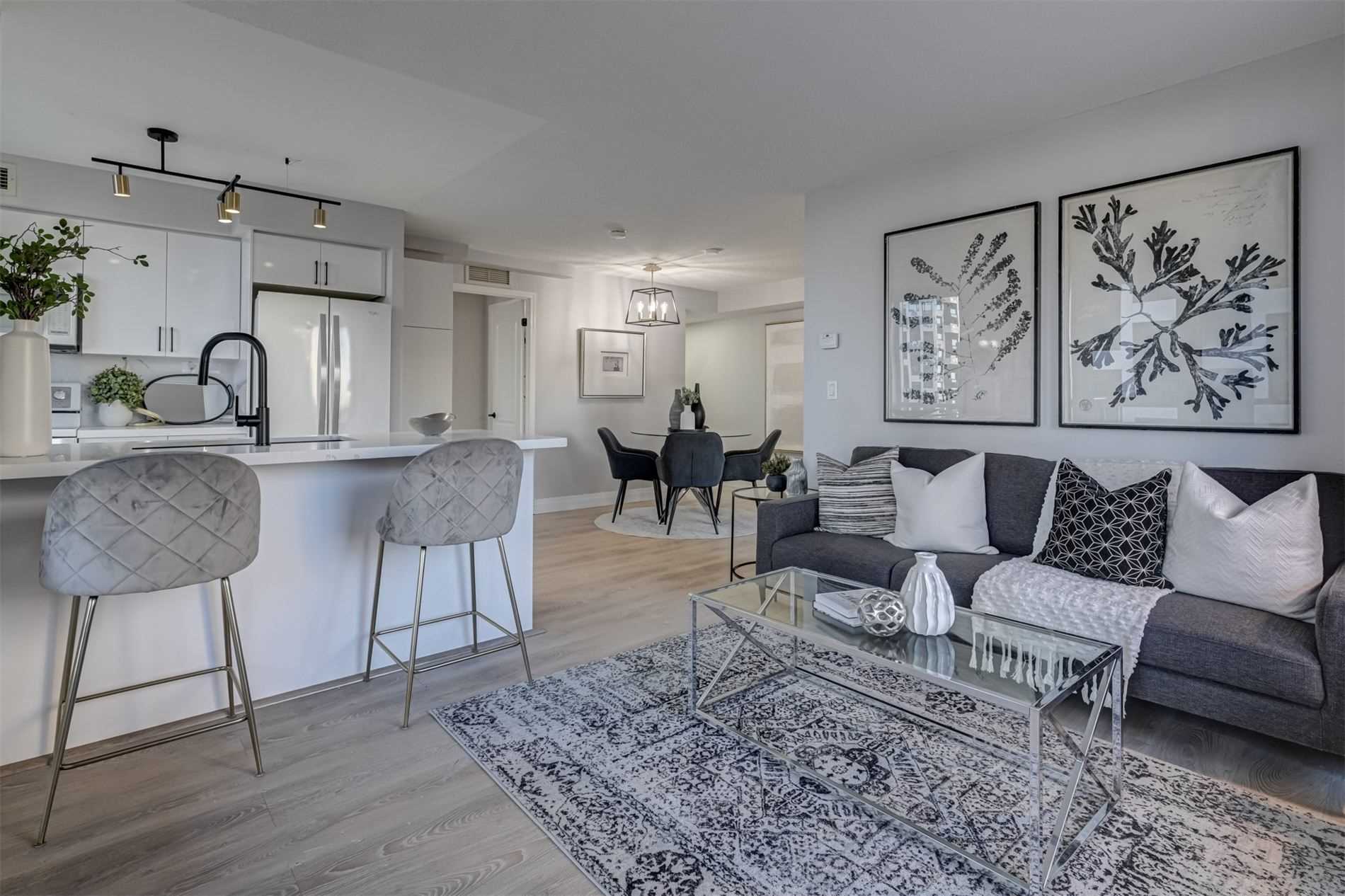 705 70 High Park Ave, Toronto