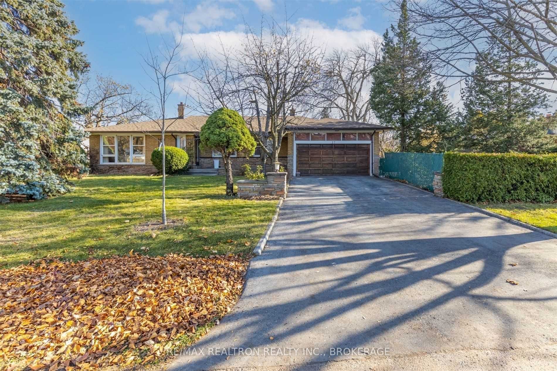 27 Oldham Rd, Etobicoke For Sale 1,913,888 Property.ca