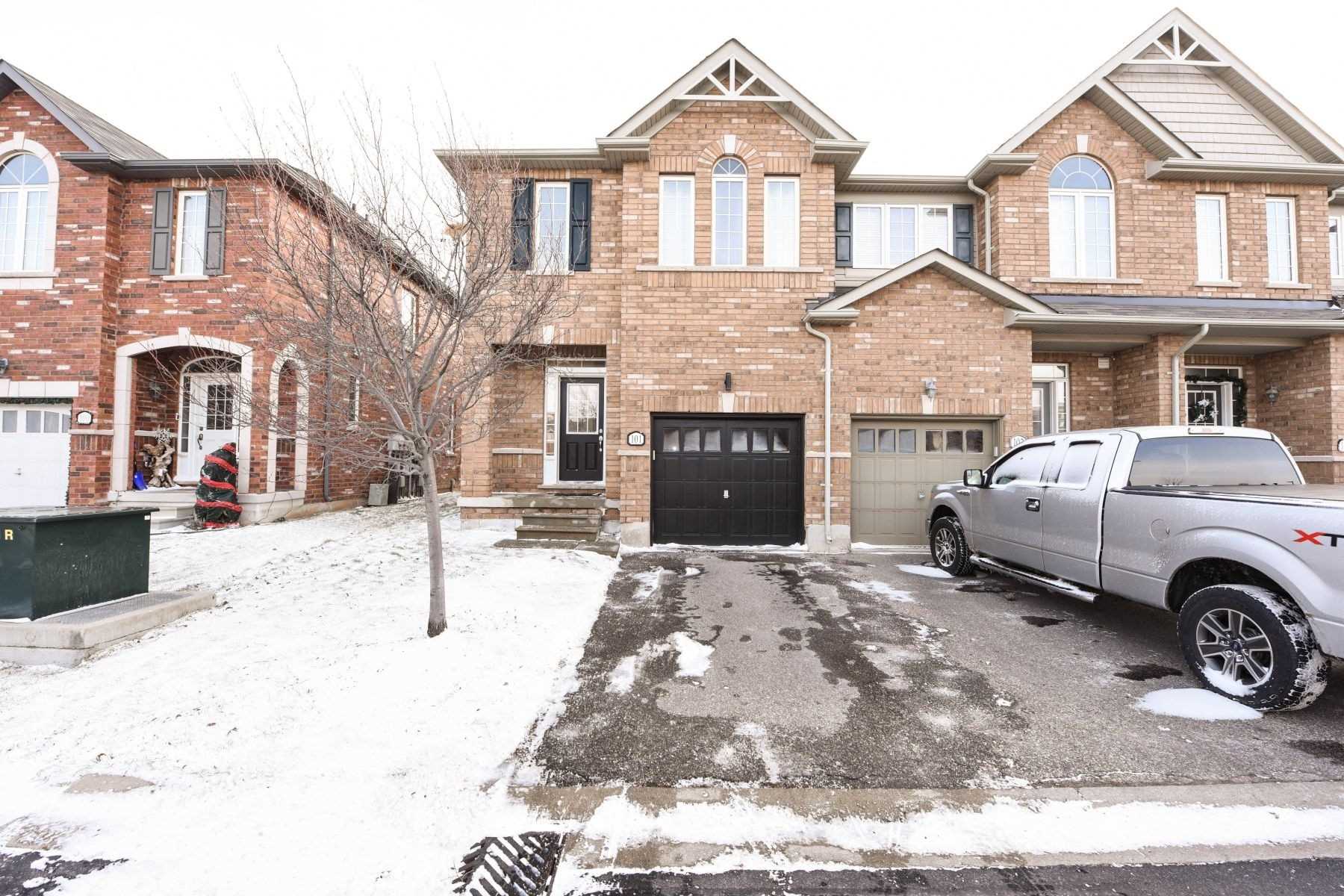 101 651 Farmstead Dr, Milton Deal Fell Through, W5856942 Condos.ca