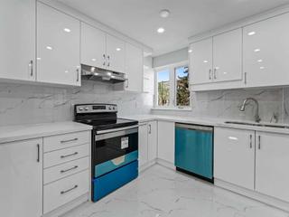 192 - 1055 Dundas St