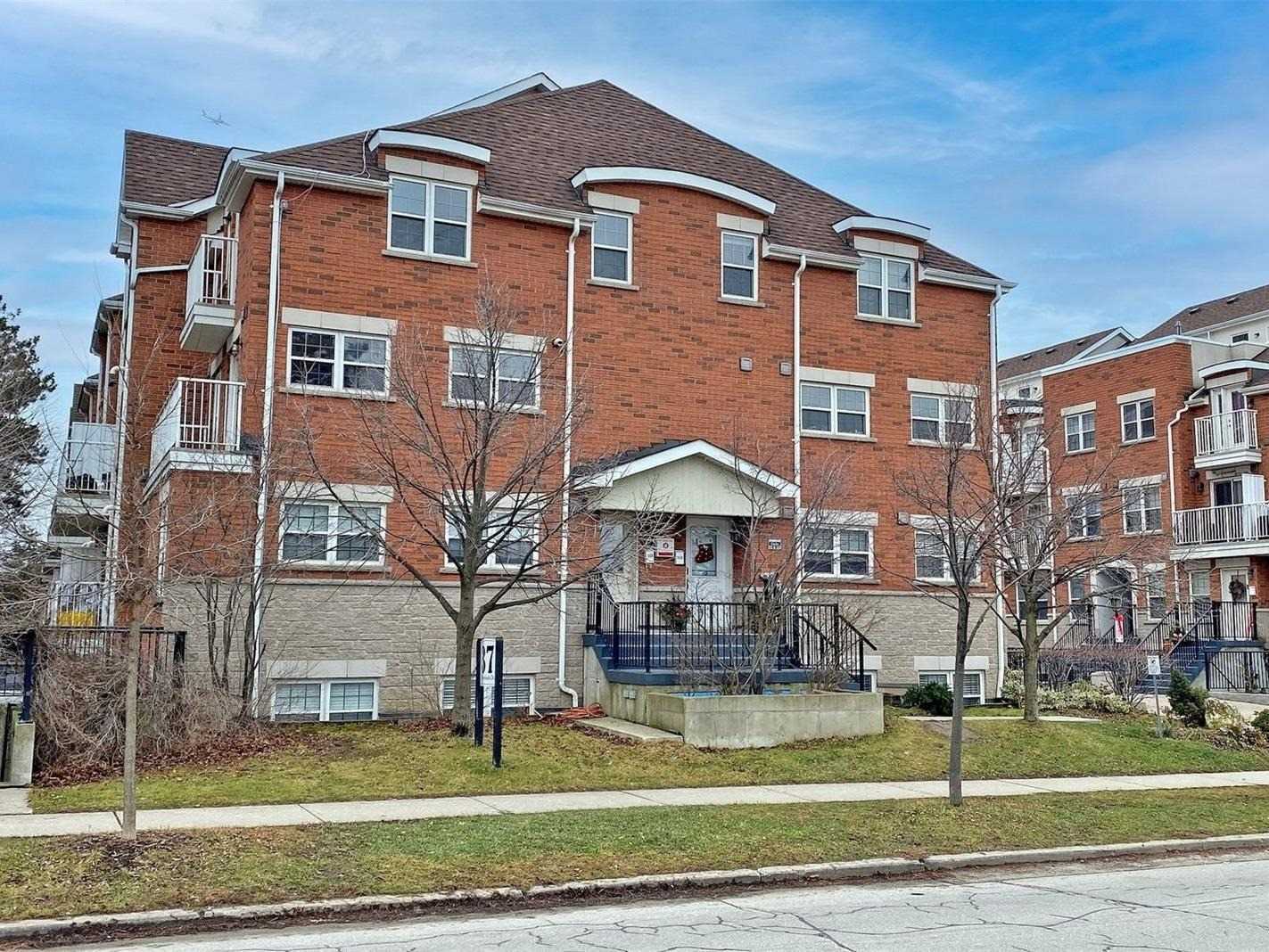 112 37 Four Winds Dr, North York Terminated, W5861044 Condos.ca
