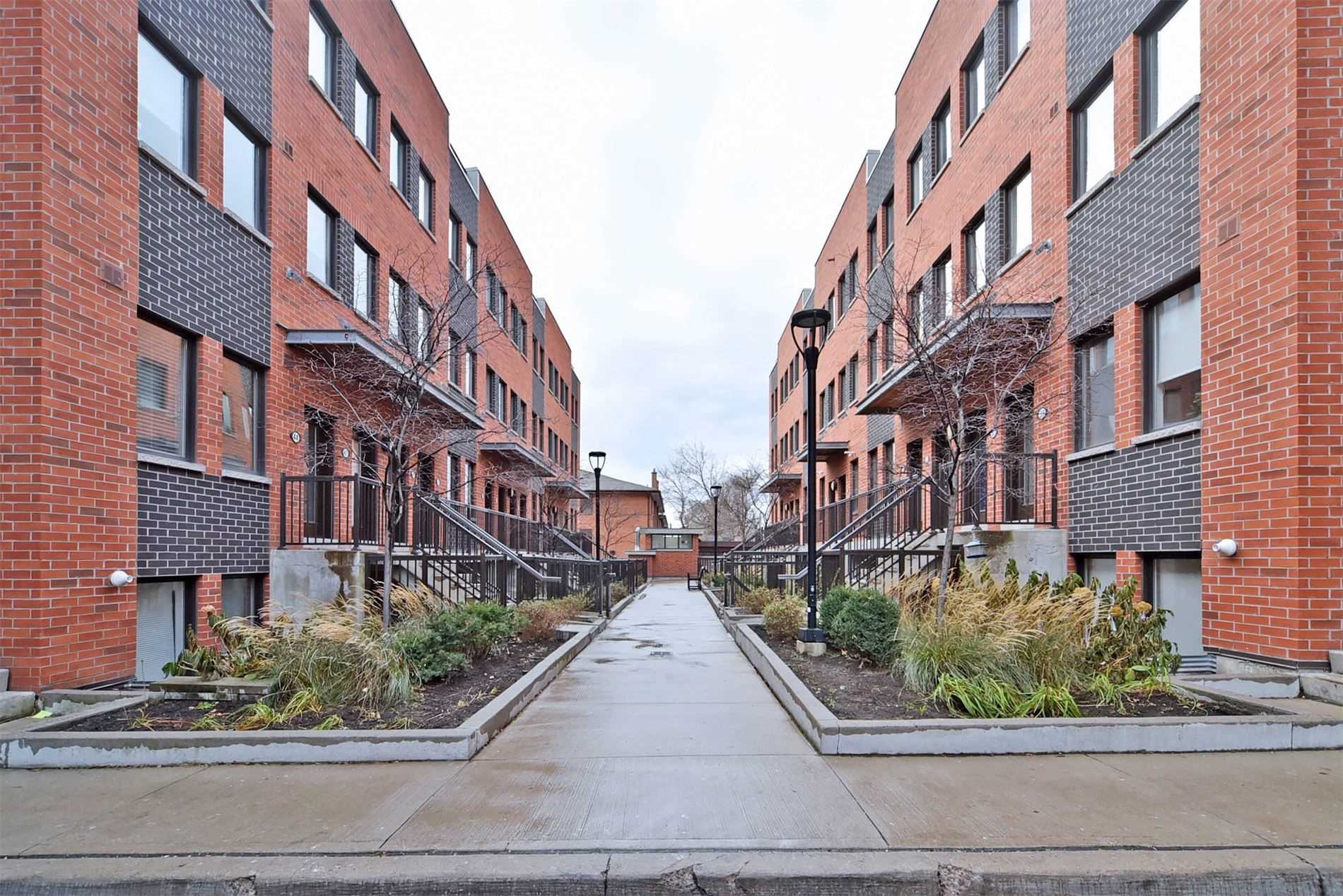 47 68 Winston Park Blvd, North York Sold, W5874815 Condos.ca