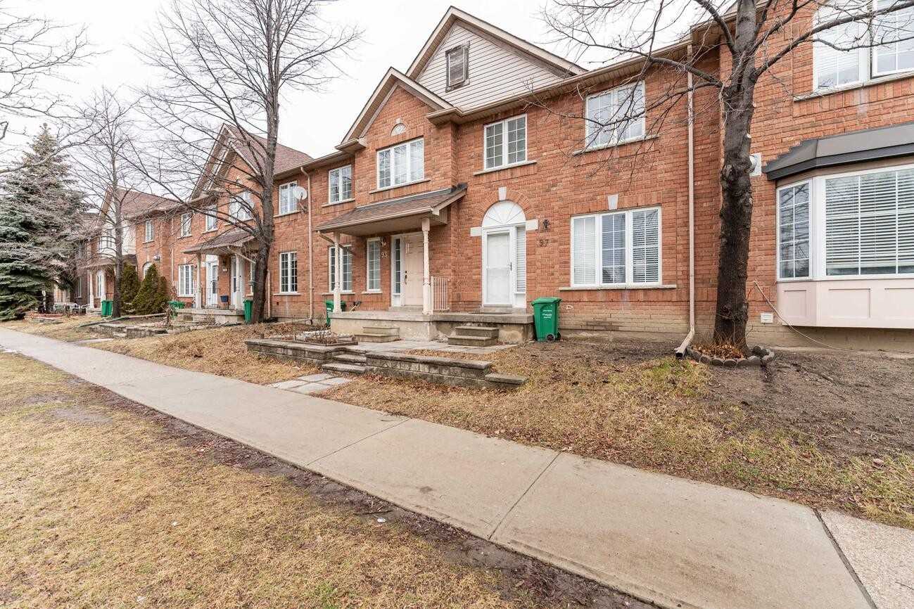 97 35 Malta Ave, Brampton Leased, W5878449 Condos.ca