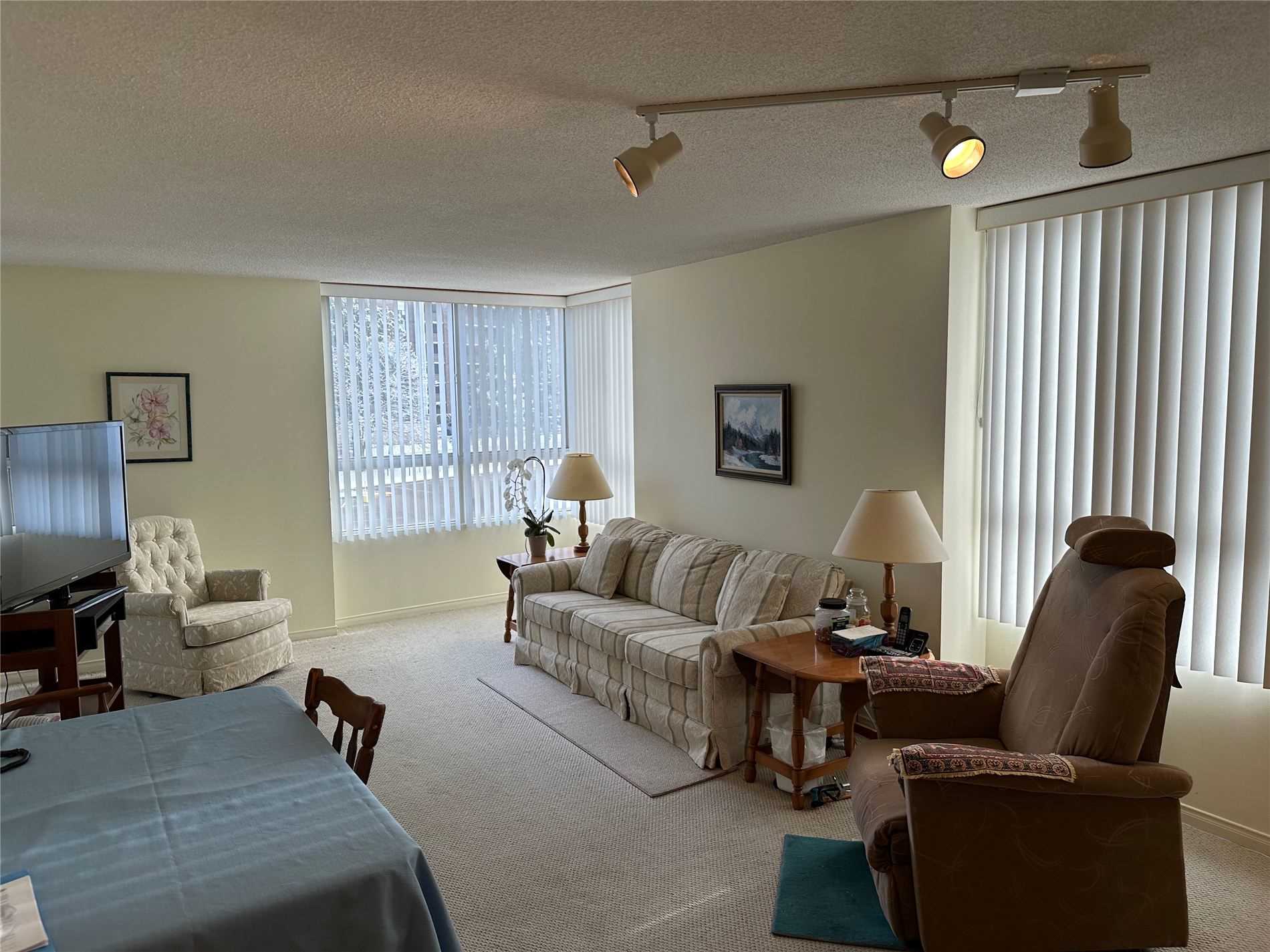 216 1485 Lakeshore Rd E, Mississauga Suspended, W5878604 Condos.ca