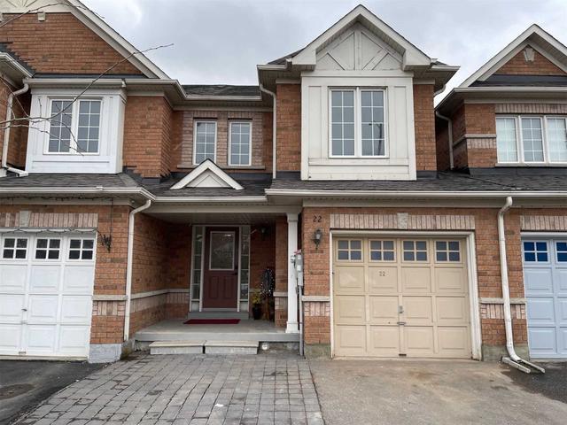 Upper - 22 Panama Pl