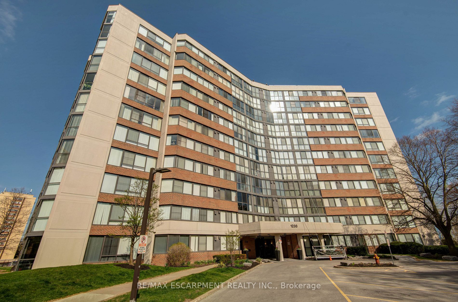 204 1230 Marlborough Crt, Oakville Sold, W5915868 Condos.ca