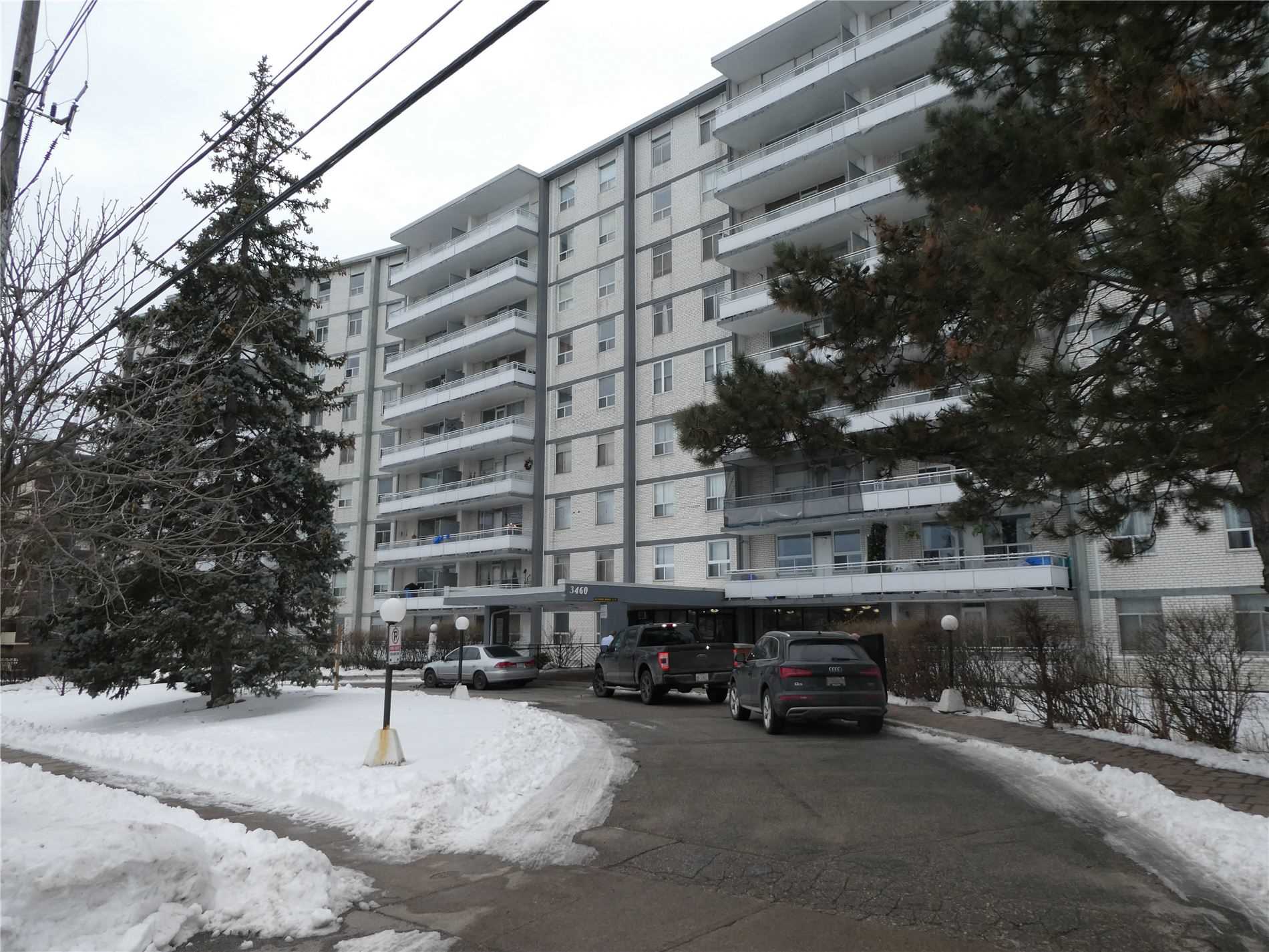 520 3460 Keele St, North York Sold, W5942253 Condos.ca