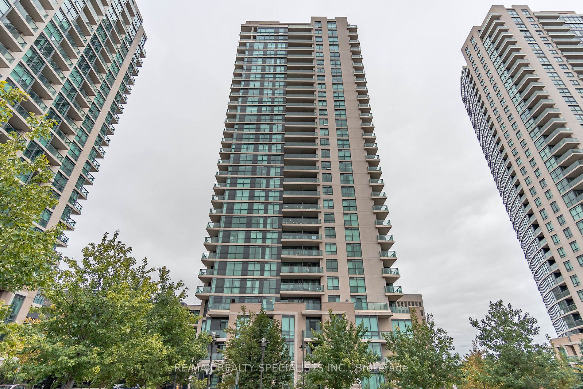 406 215 Sherway Gardens Rd, Etobicoke Sold, W5952544 Condos.ca