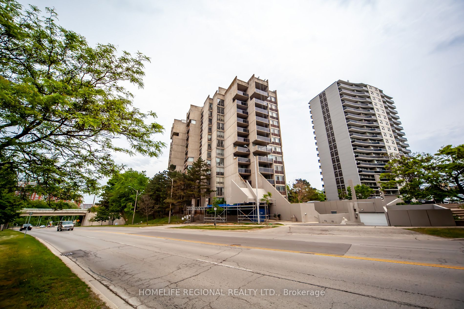 901 20 Speers Rd, Oakville Terminated, W5956032 Condos.ca
