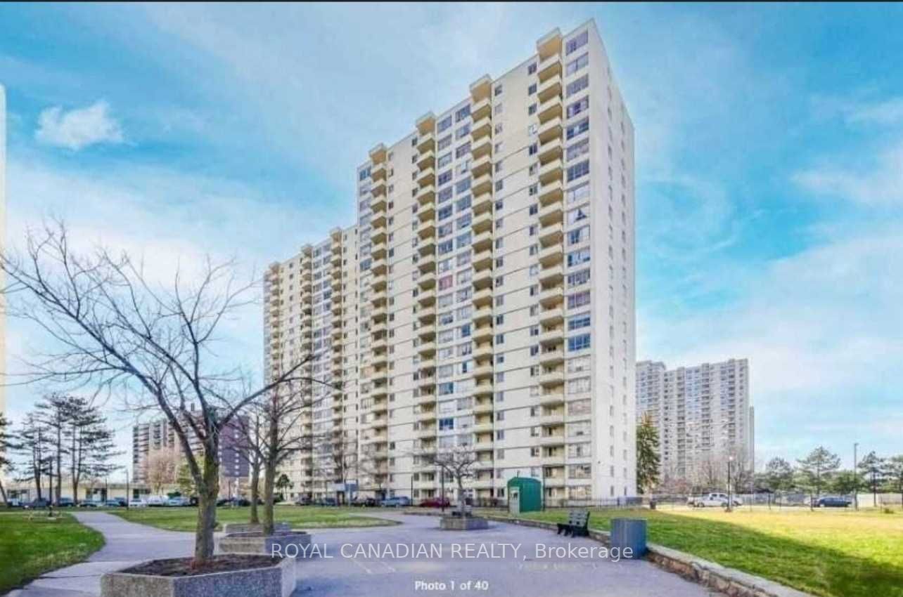 1204 320 Dixon Rd, Etobicoke Sold, W6001636 Condos.ca