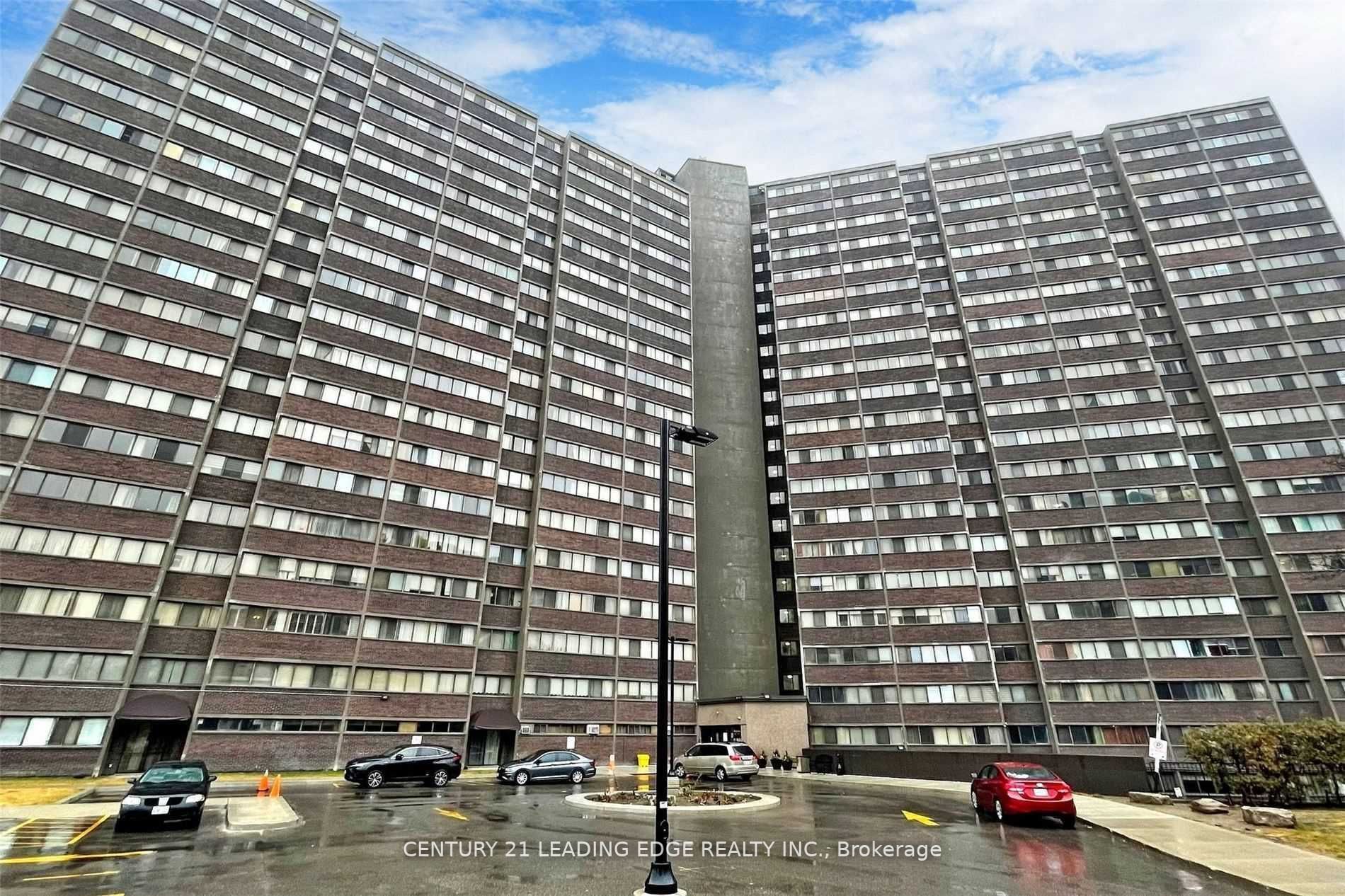 1806 11 Wincott Dr, Etobicoke Sold, W6002408 Condos.ca