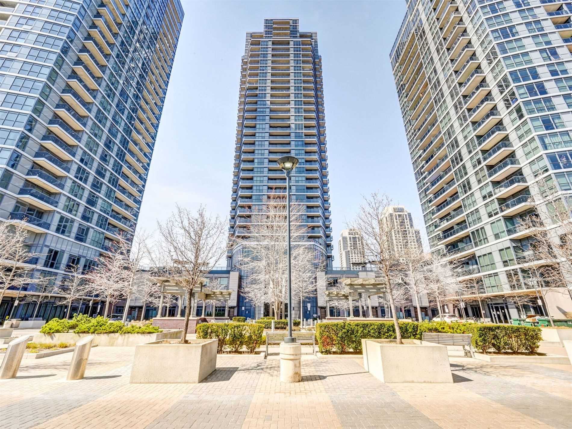 2706 - 5 Valhalla Inn Rd, Etobicoke | Sold, W6021307 | Condos.ca