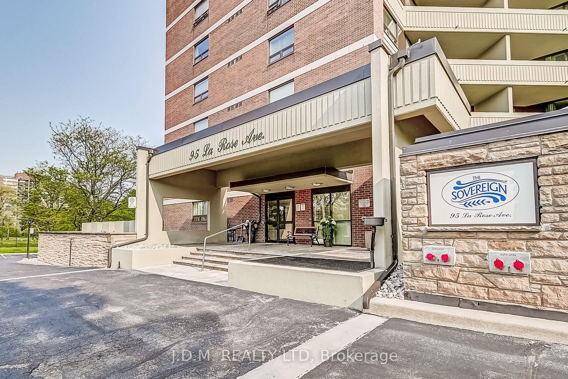 901 95 La Rose Ave, Etobicoke Sold, W6040872 Condos.ca