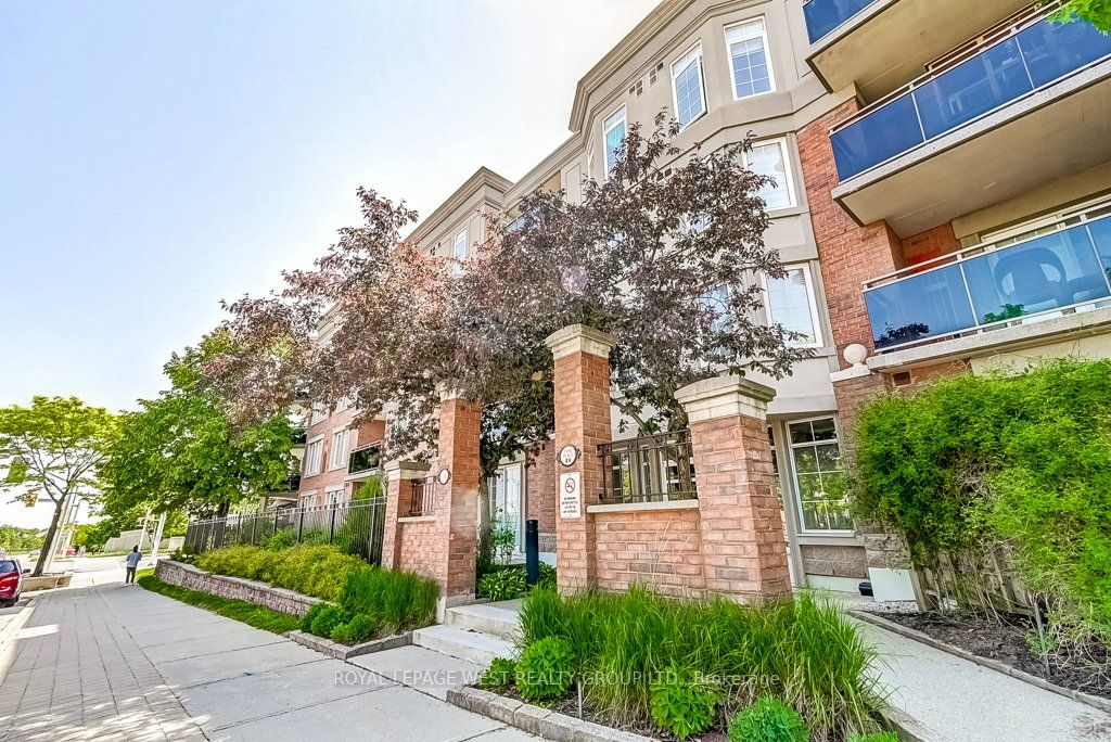 310 2300 Parkhaven Blvd, Oakville Sold, W6075320 Condos.ca