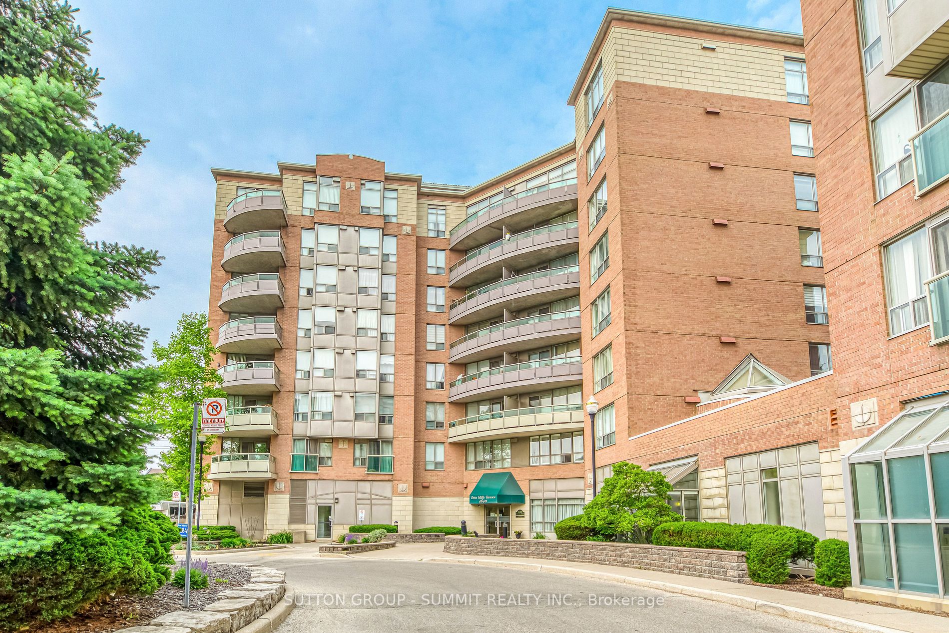 303 4640 Kimbermount Ave, Mississauga Sold, W6103552 Condos.ca