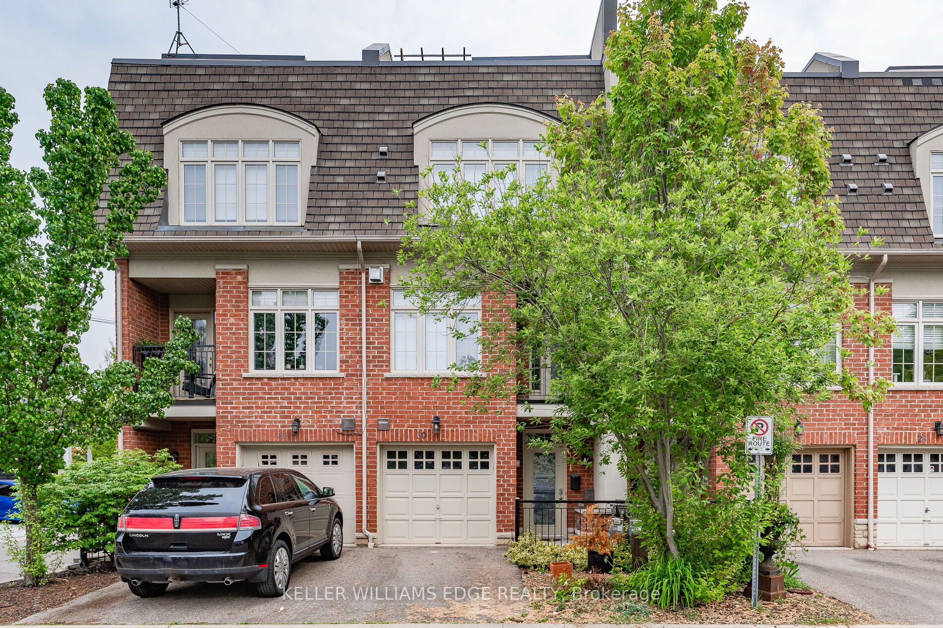 30 96 Nelson St, Oakville Leased, W6119588 Condos.ca