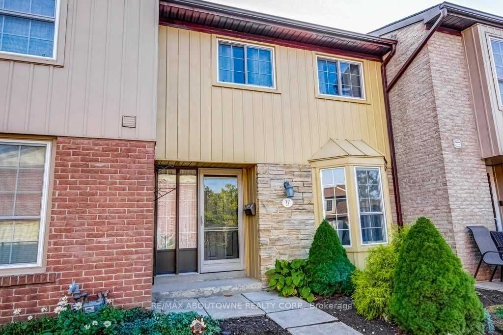 77 3023 Glencrest Ave, Burlington Sold, W6124836 Condos.ca