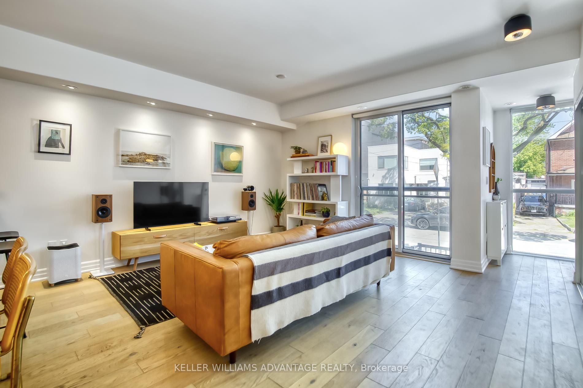 402 57 Macaulay Ave, Toronto Terminated, W6177244 Condos.ca