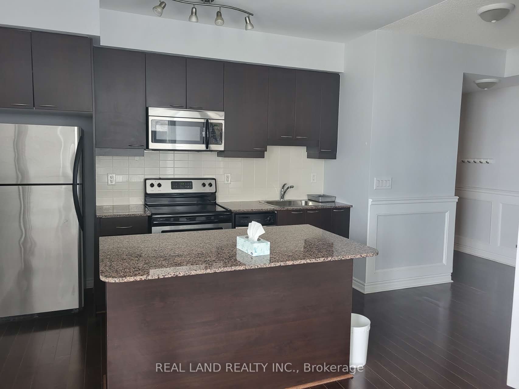 702 385 Prince Of Wales Dr, Mississauga Leased, W6178244 Condos.ca