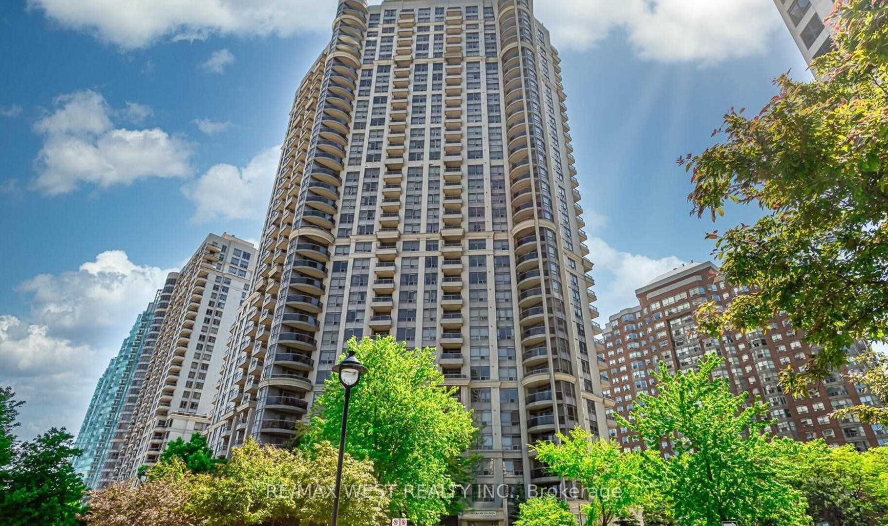 1007 310 Burnhamthorpe Rd W, Mississauga For Rent 2,400 Condos.ca