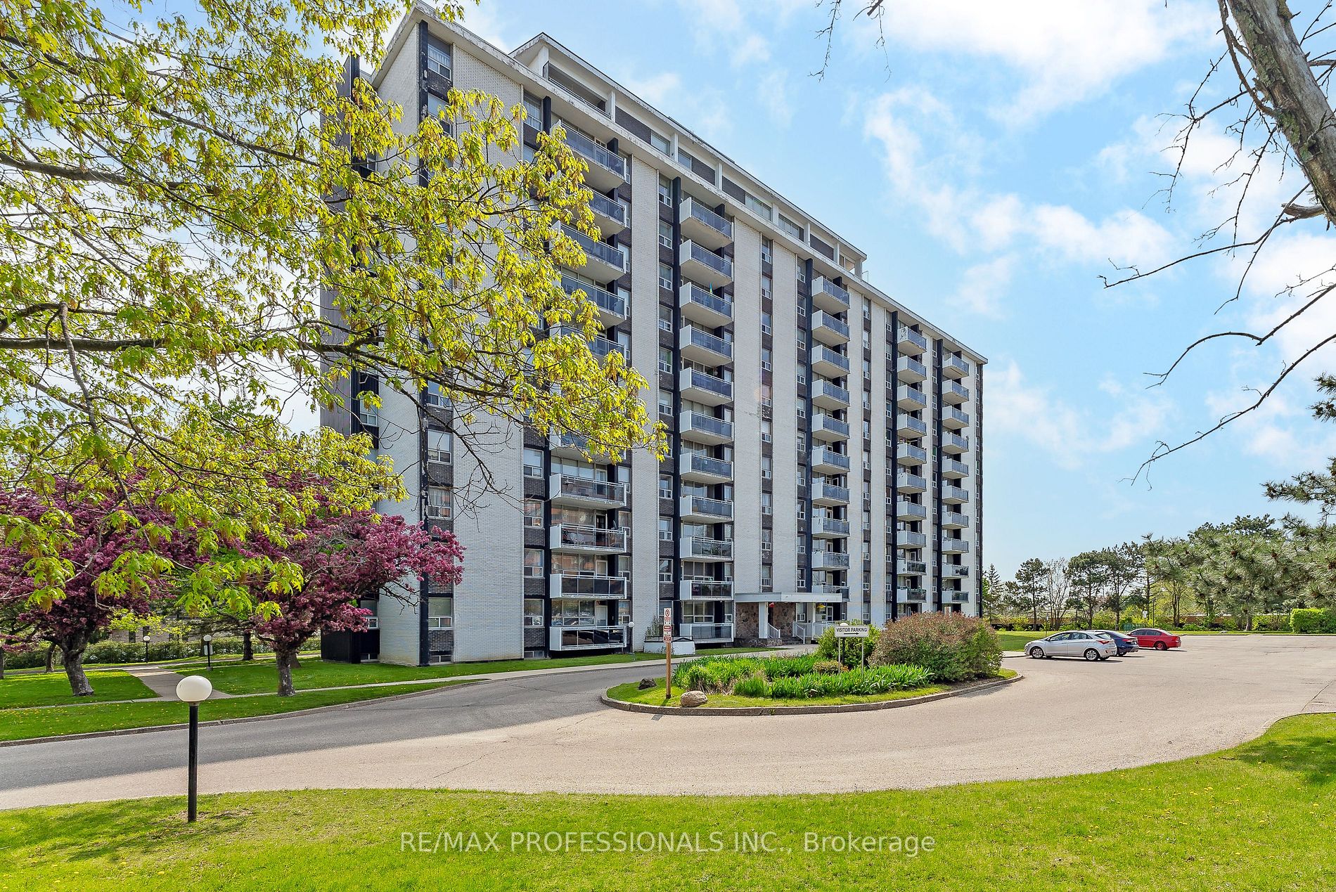 607 151 La Rose Ave, Etobicoke For Sale 468,000 Condos.ca