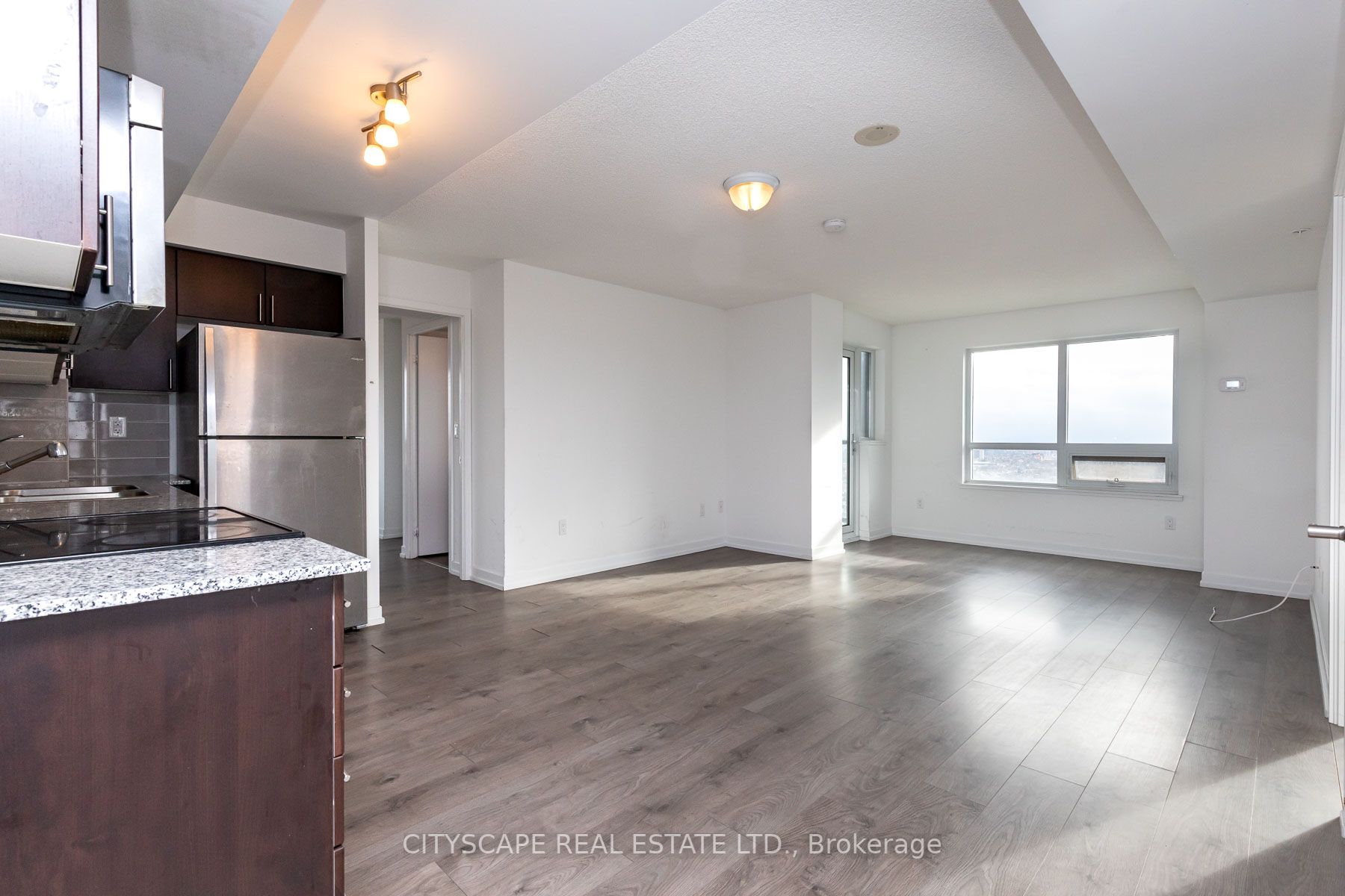 2104 1410 Dupont St, Toronto Leased, W6678578 Condos.ca