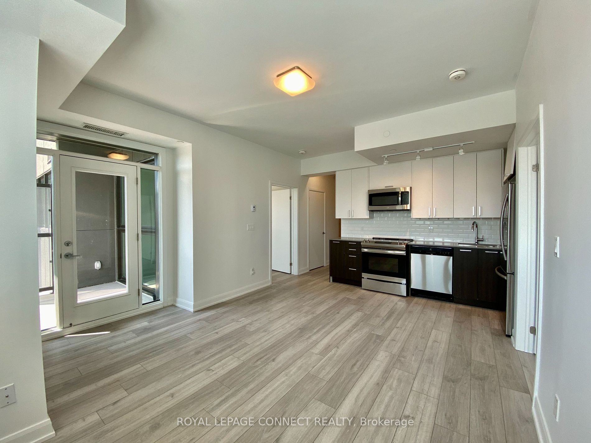 402 385 Osler St, Toronto Leased, W6680018 Condos.ca