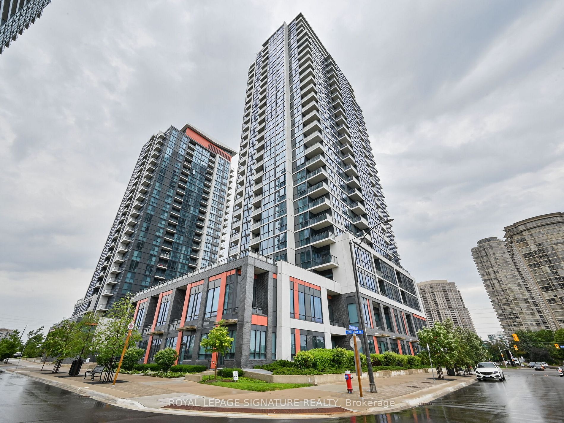 311 75 Eglinton Ave, Mississauga Terminated, W6686224 Condos.ca