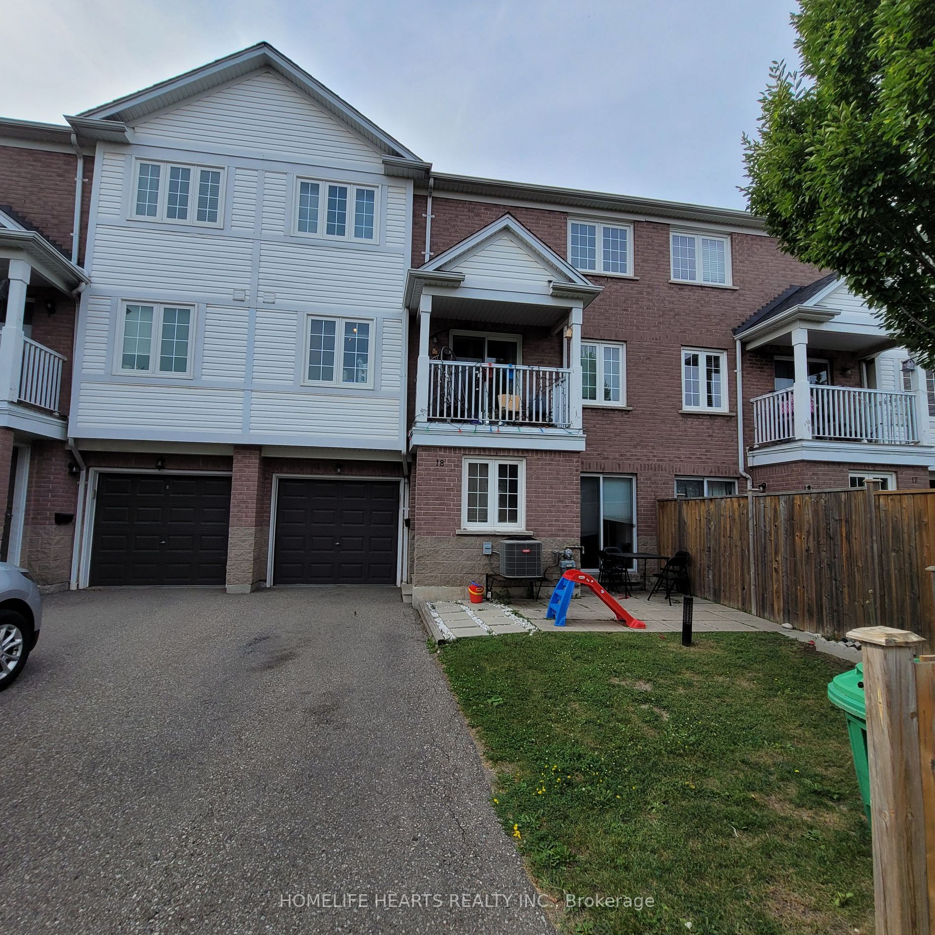 18 6810 Meadowvale Town Cent Circ, Mississauga For Rent 3,200