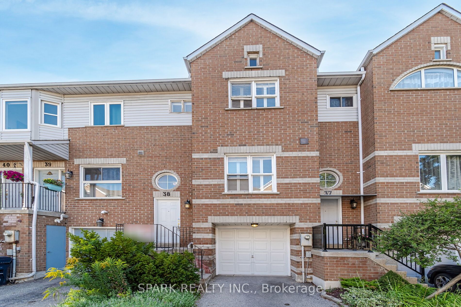 38 630 Evans Ave, Etobicoke Sold, W6763776 Condos.ca