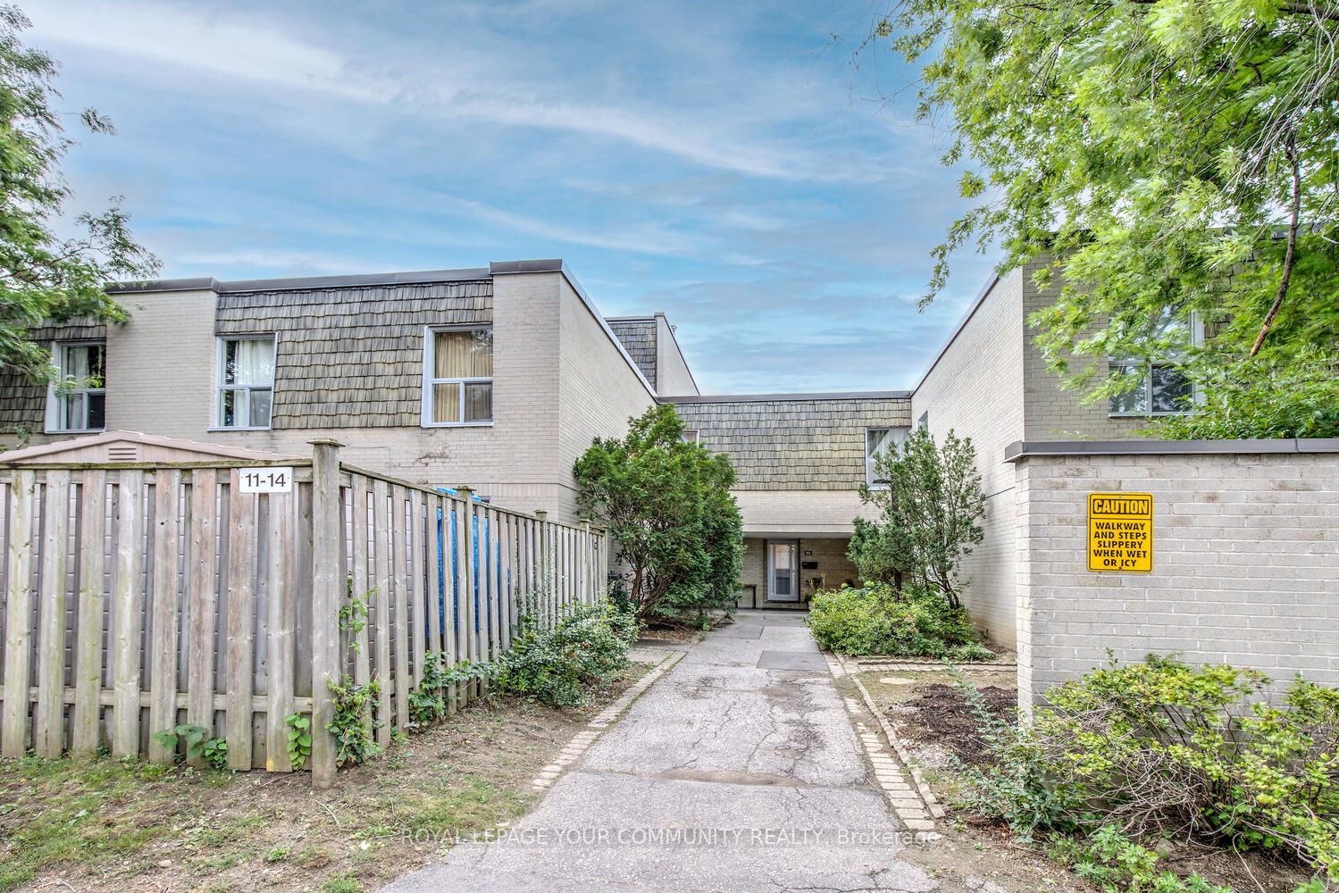 13 17 Four Winds Dr, North York Terminated, W6779884 Condos.ca