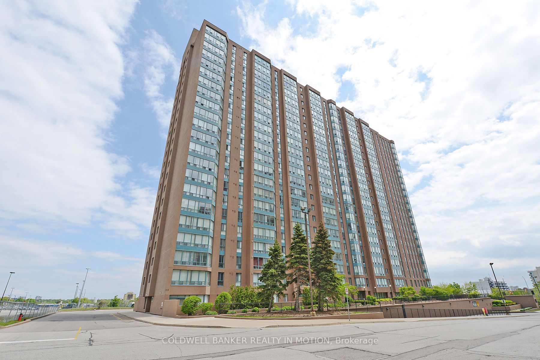 905 155 Hillcrest Ave, Mississauga Expired, W6781486 Condos.ca