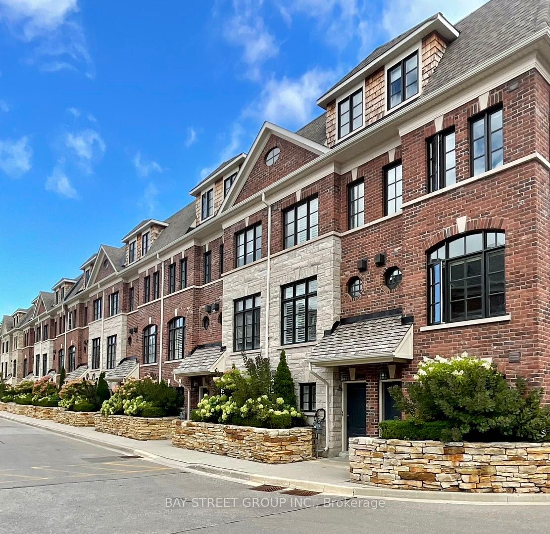 2066 Queensborough Gate, Mississauga Leased, W7026744 Condos.ca