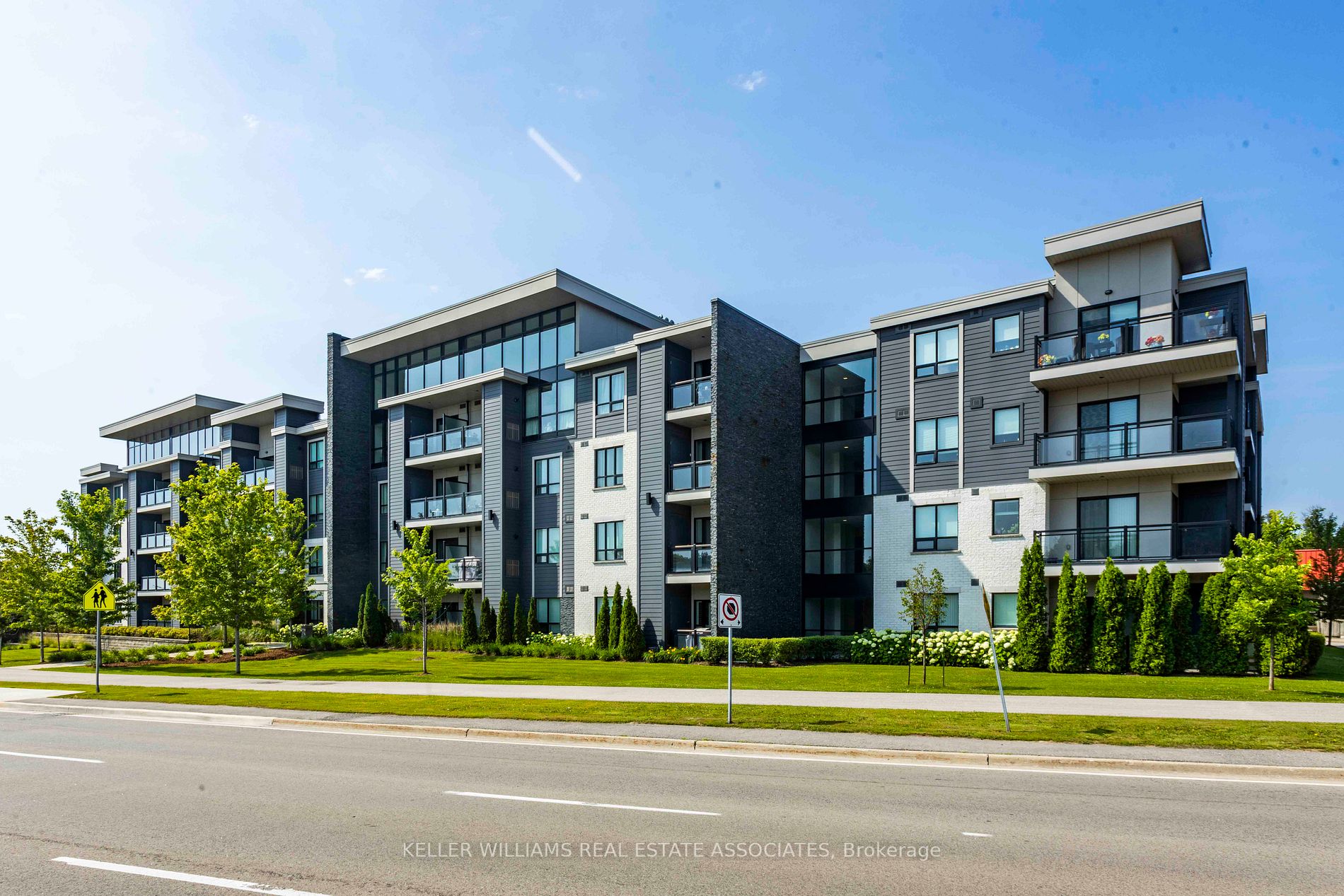 333 3170 Erin Mills Pkwy, Mississauga Leased, W7058598 Condos.ca
