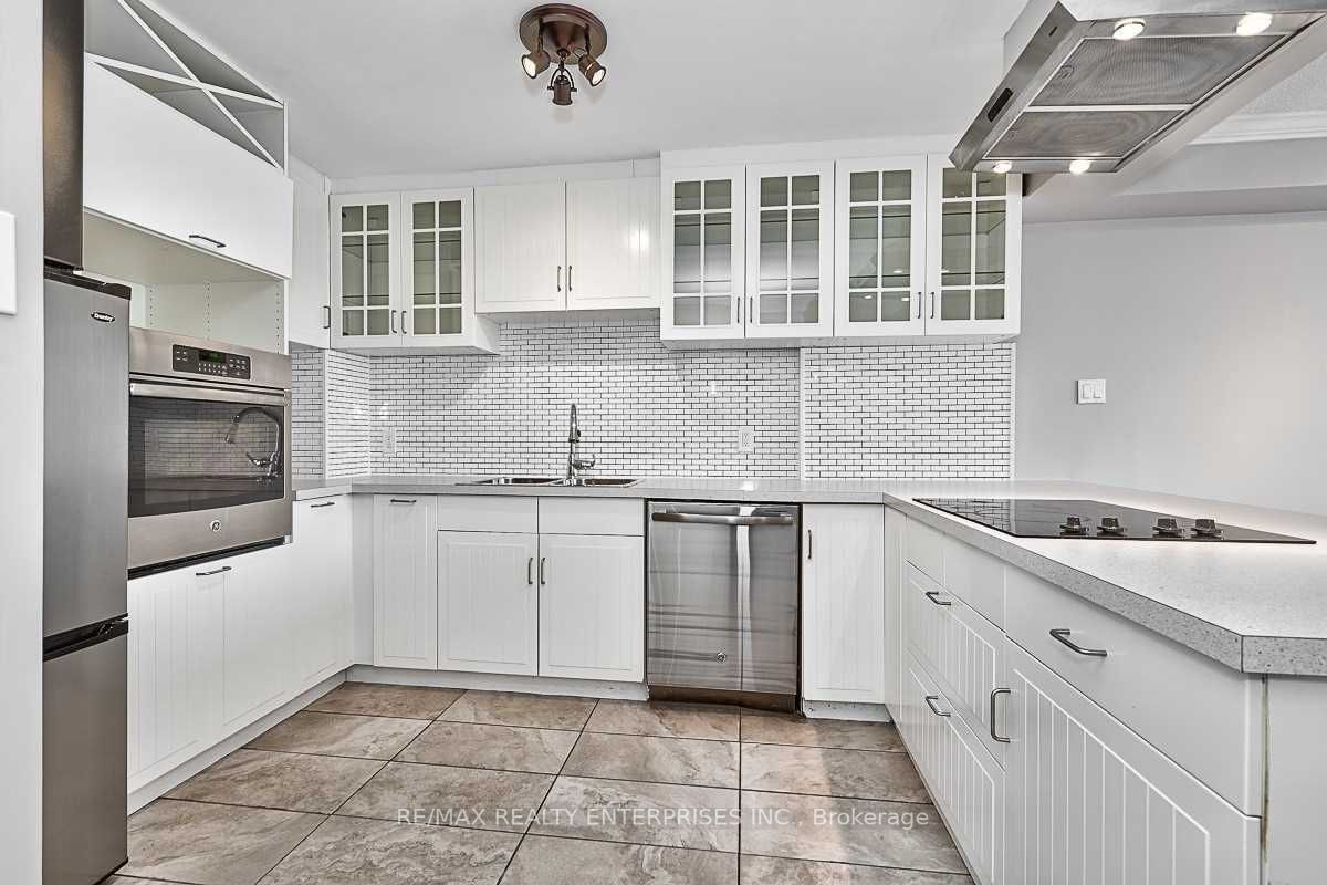 201 1110 Walden Circ Mississauga Leased W7236888 Condos ca