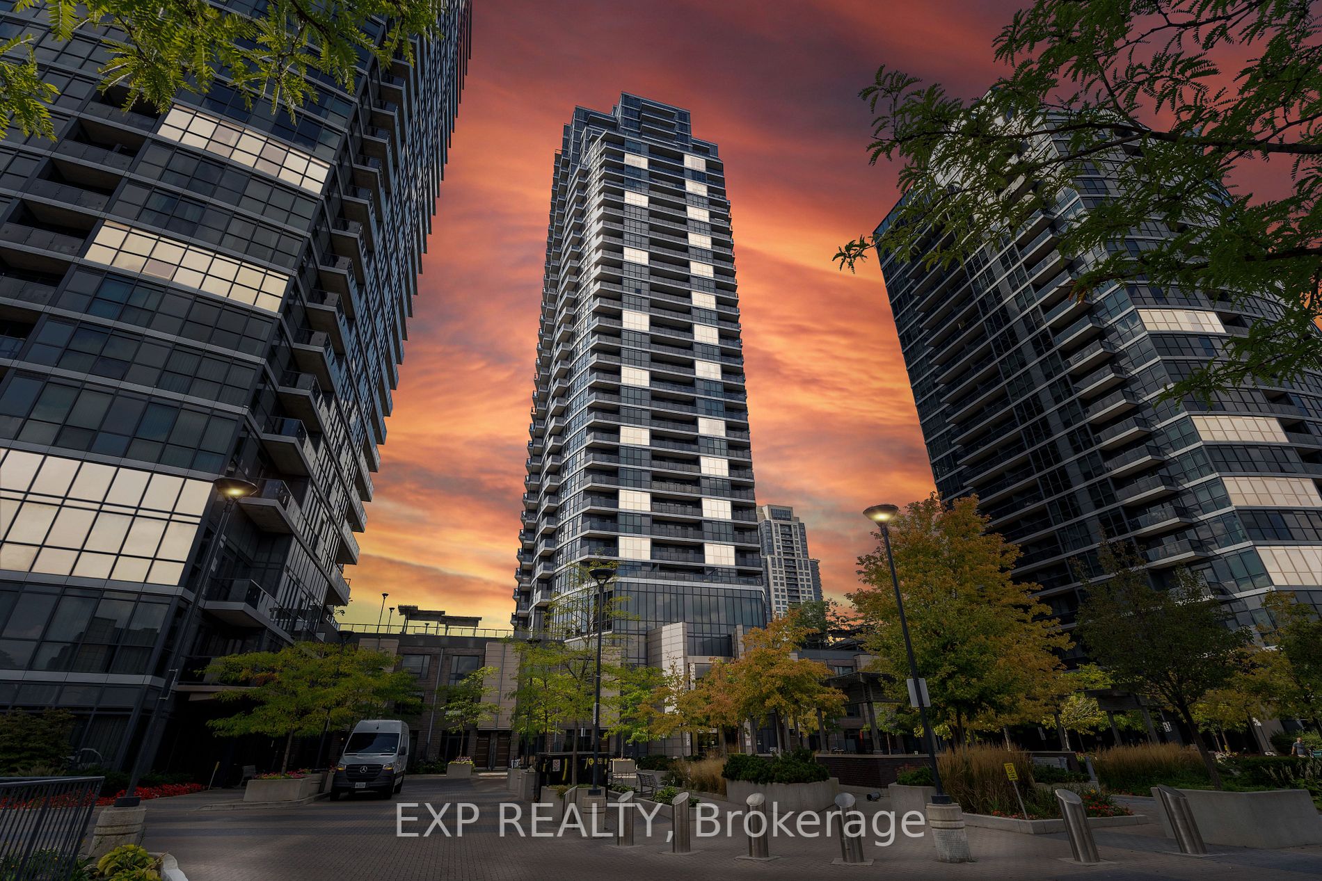 1607 5 Valhalla Inn Rd E, Etobicoke Sold, W7264816 Condos.ca