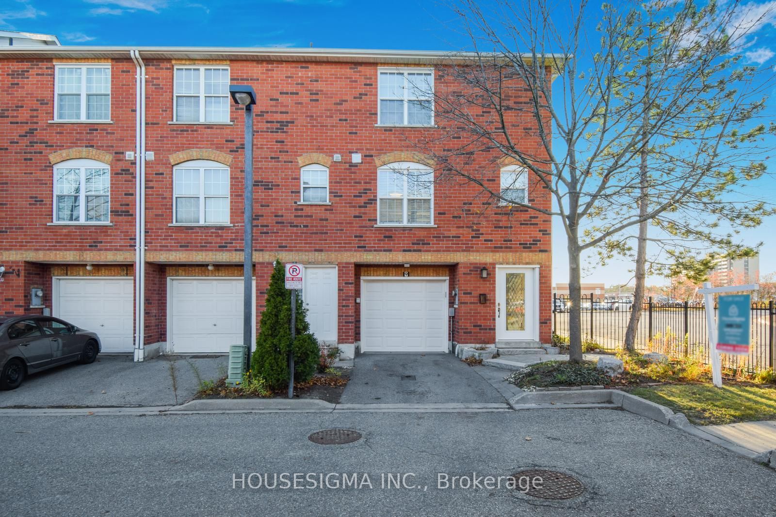 9 6860 Meadowvale Town Cent Circ, Mississauga Sold, W7302802