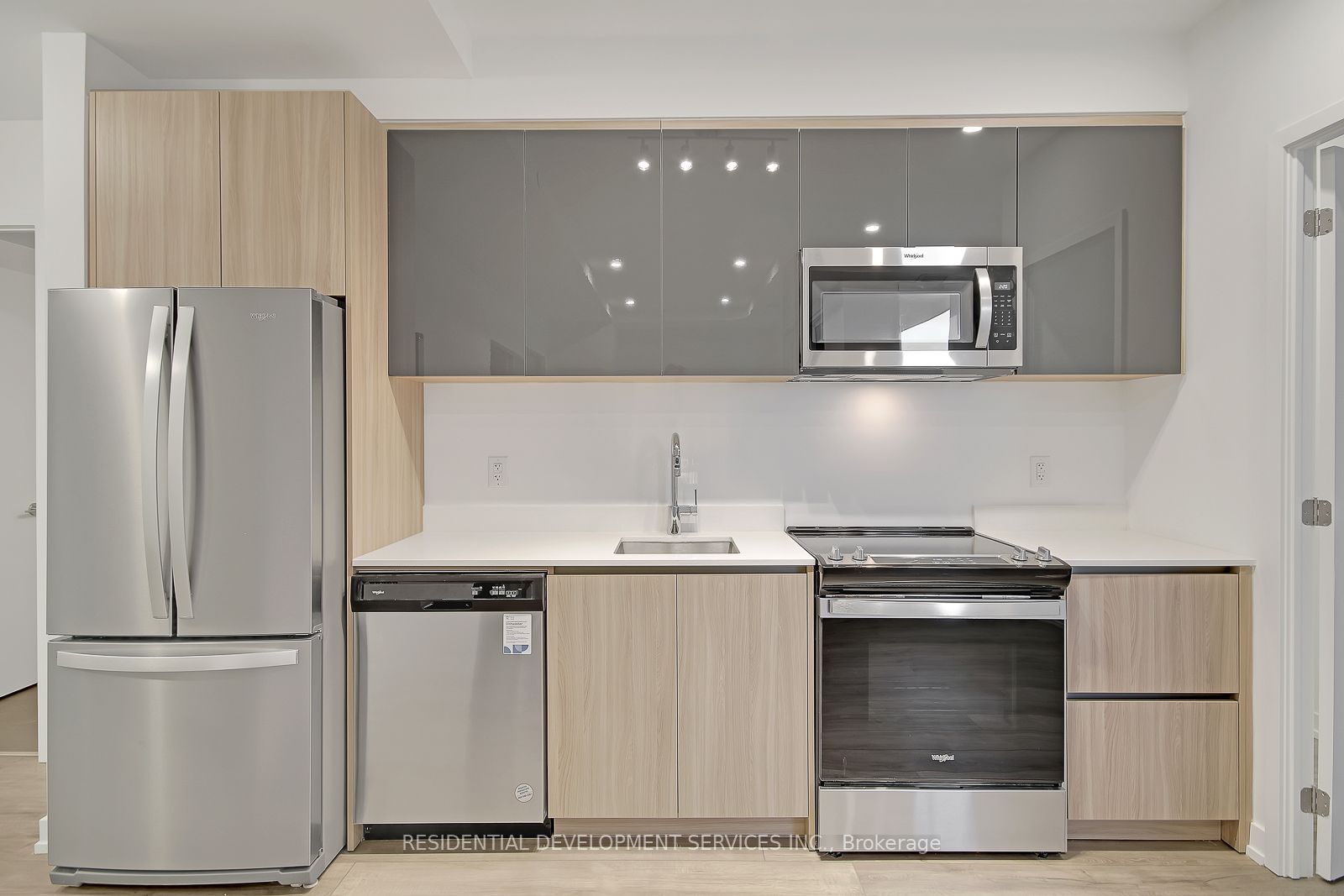 401 3100 Keele St, North York Leased, W7347658 Condos.ca