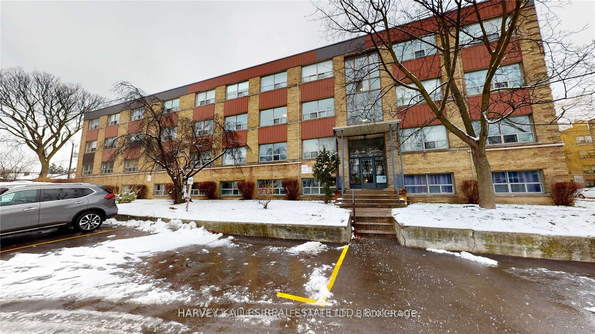 B5 4 Greentree Crt, York For Rent 1,675 Condos.ca