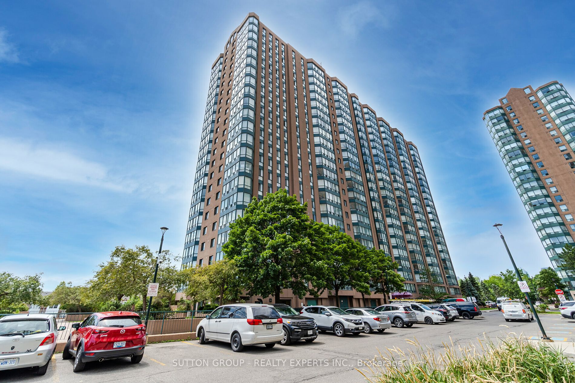 412 155 Hillcrest Ave E, Mississauga Sold, W8050710 Condos.ca