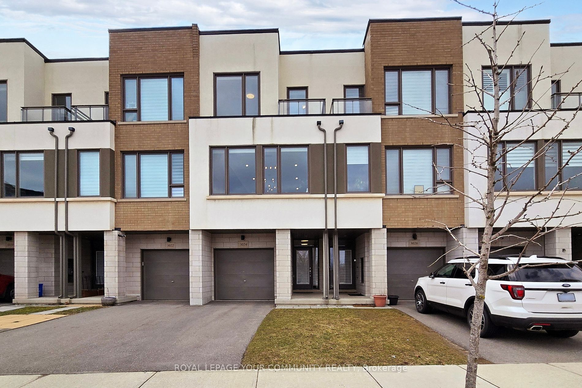 3024 Postville St, Oakville For Sale 1,228,000 Condos.ca