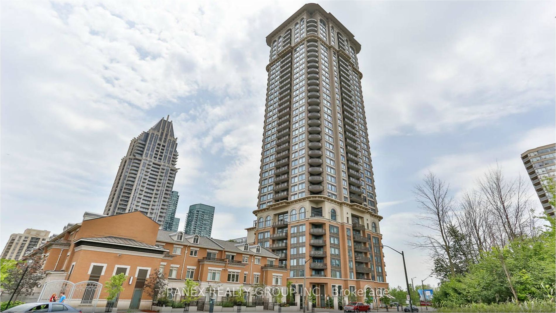 317 385 Prince Of Wales Dr, Mississauga Terminated, W8176790