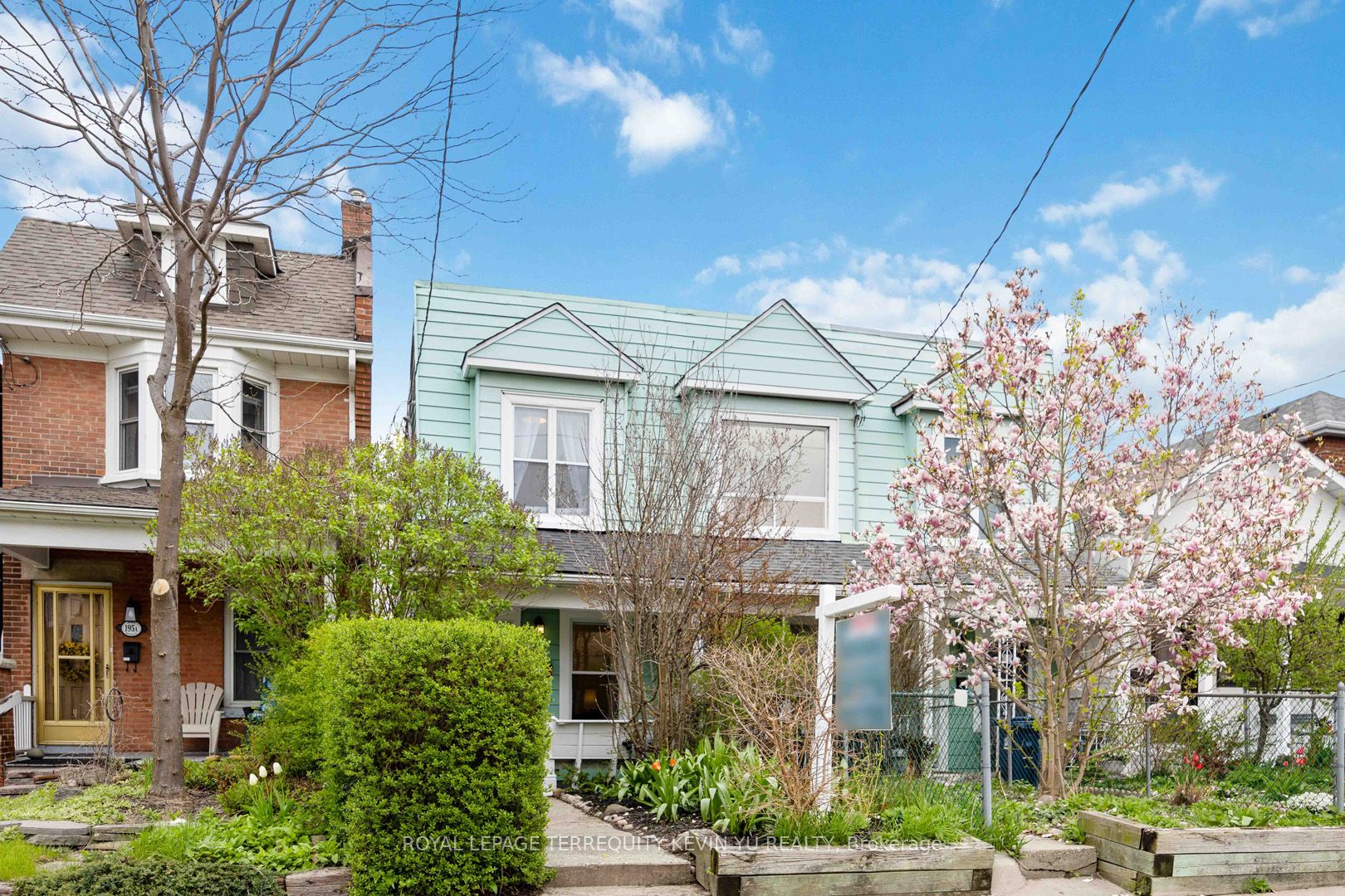 195 Boon Ave, Toronto For Sale 830,000 Property.ca