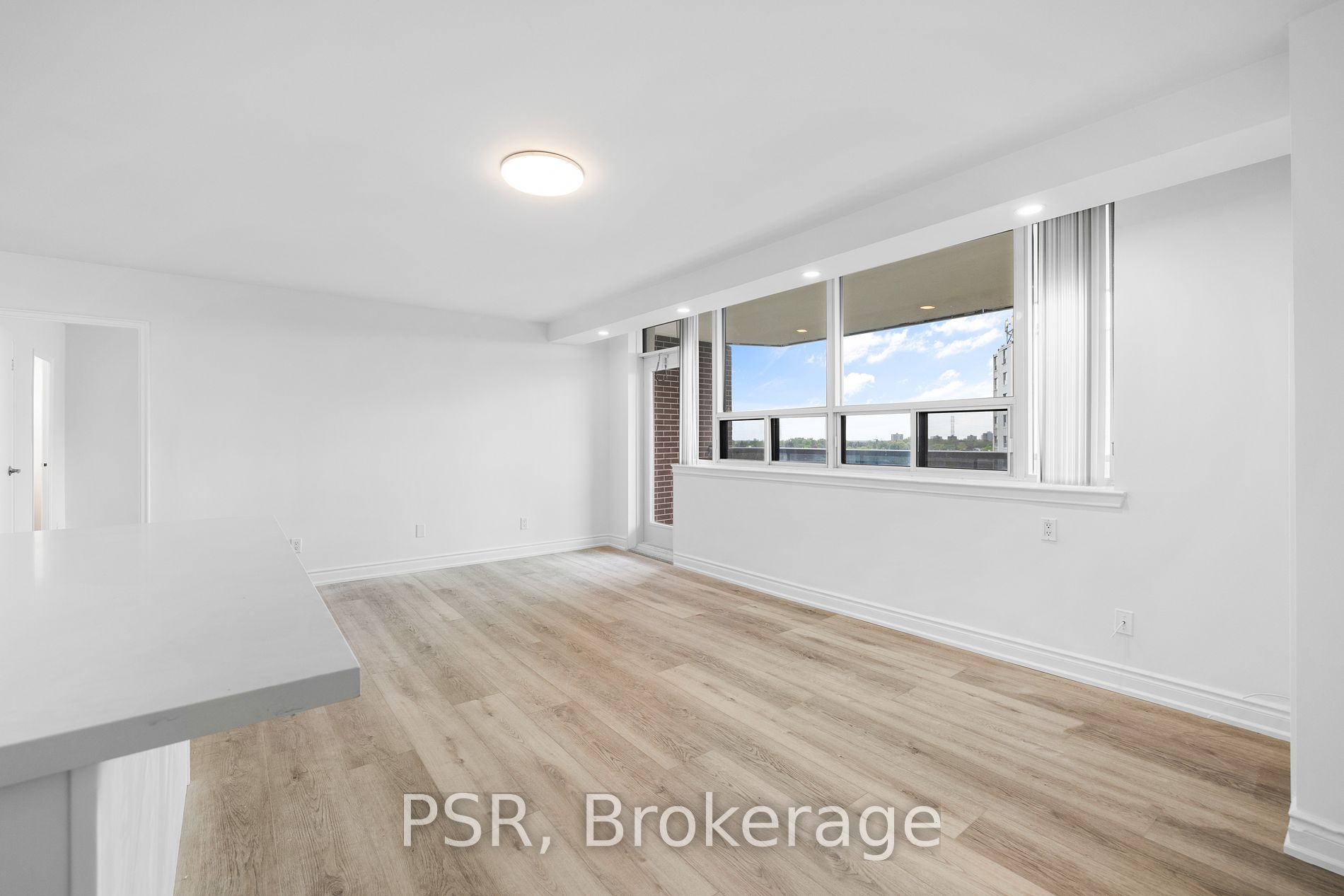 806 240 Markland Dr, Etobicoke Leased, W8346988 Condos.ca