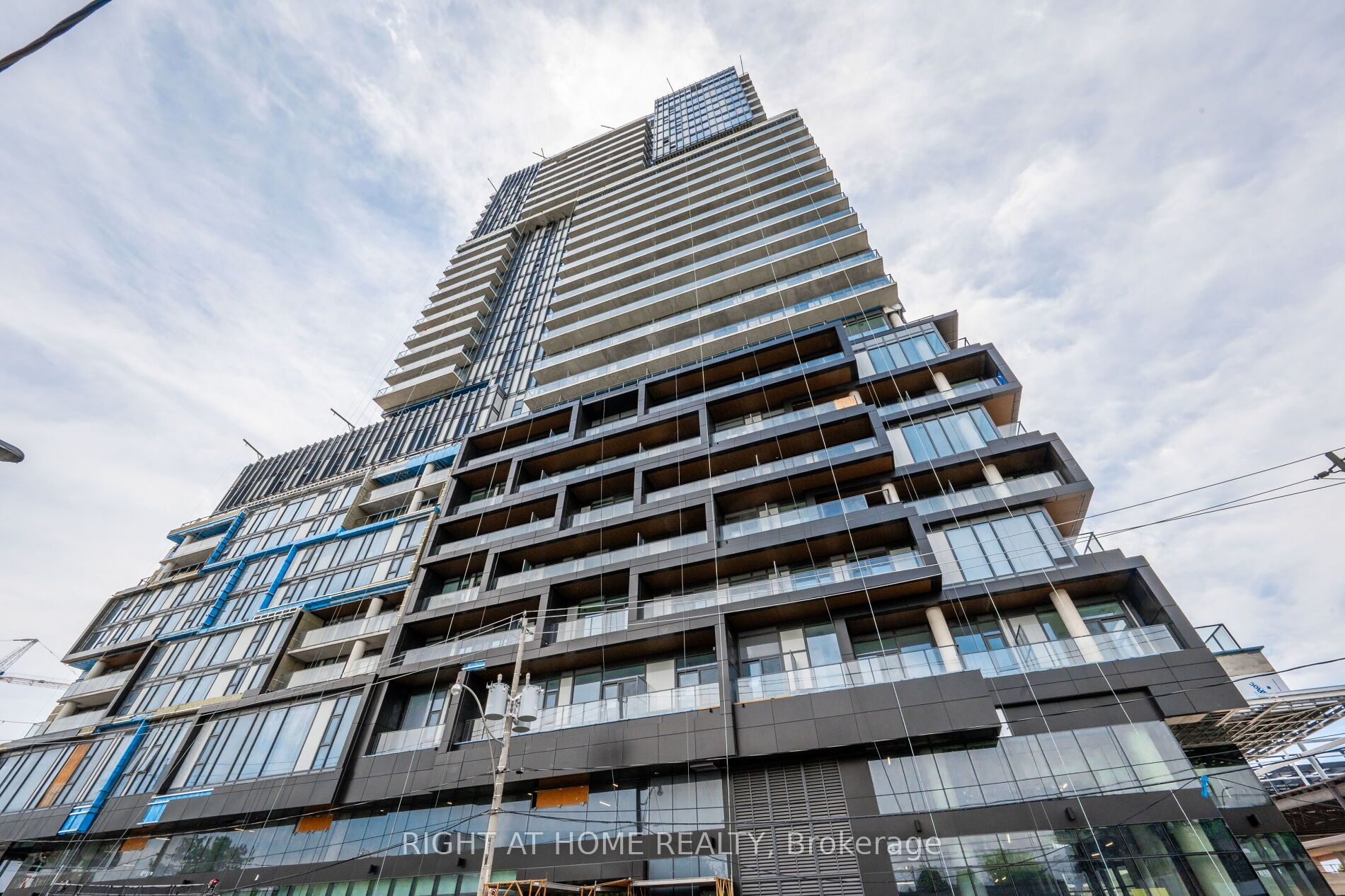 505 1285 Dupont St, Toronto Leased, W8442240 Condos.ca