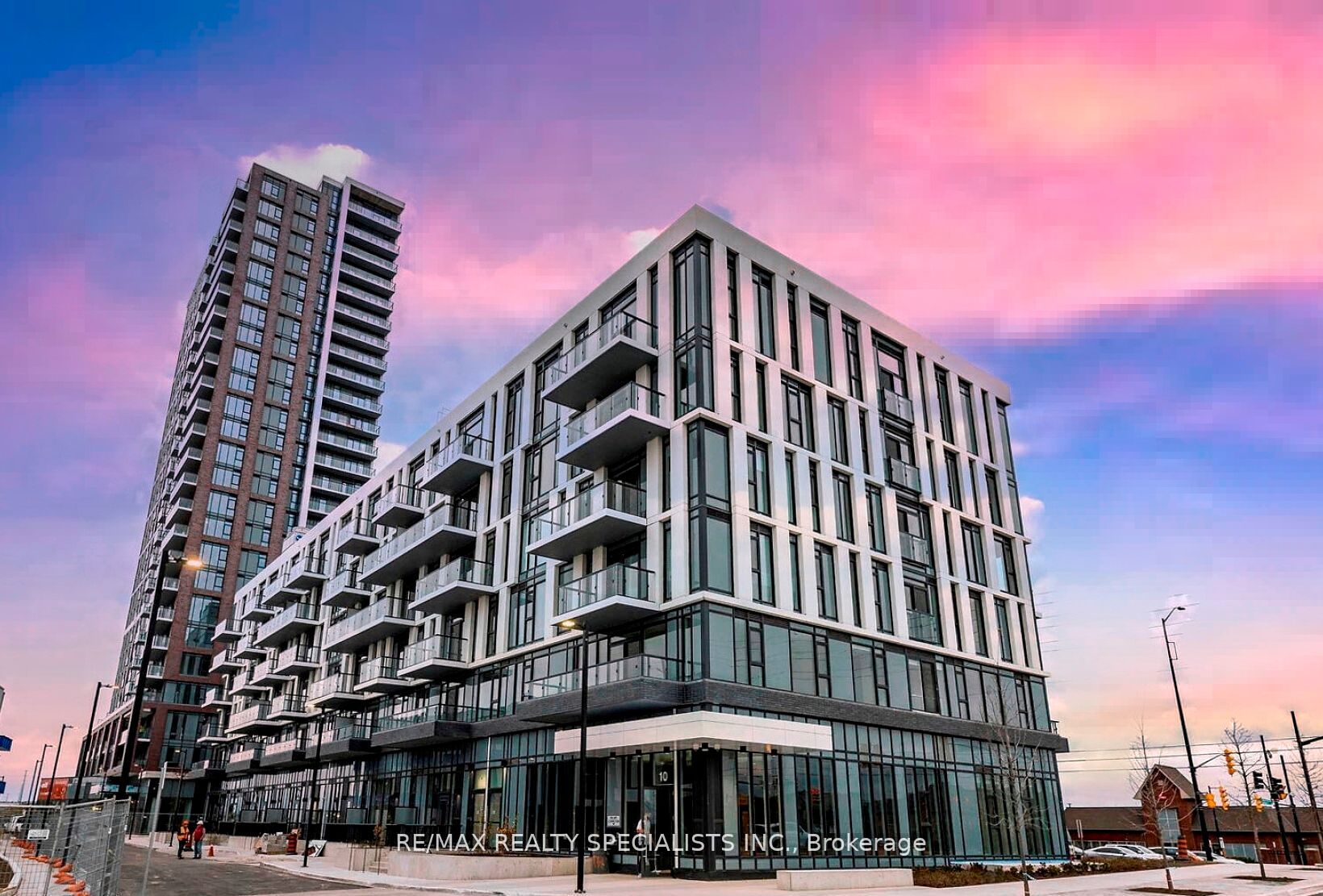 407 10 Lagerfeld Dr, Brampton For Sale 539,999 Condos.ca